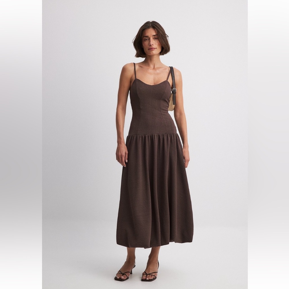 Na-kd Balloon midi dress